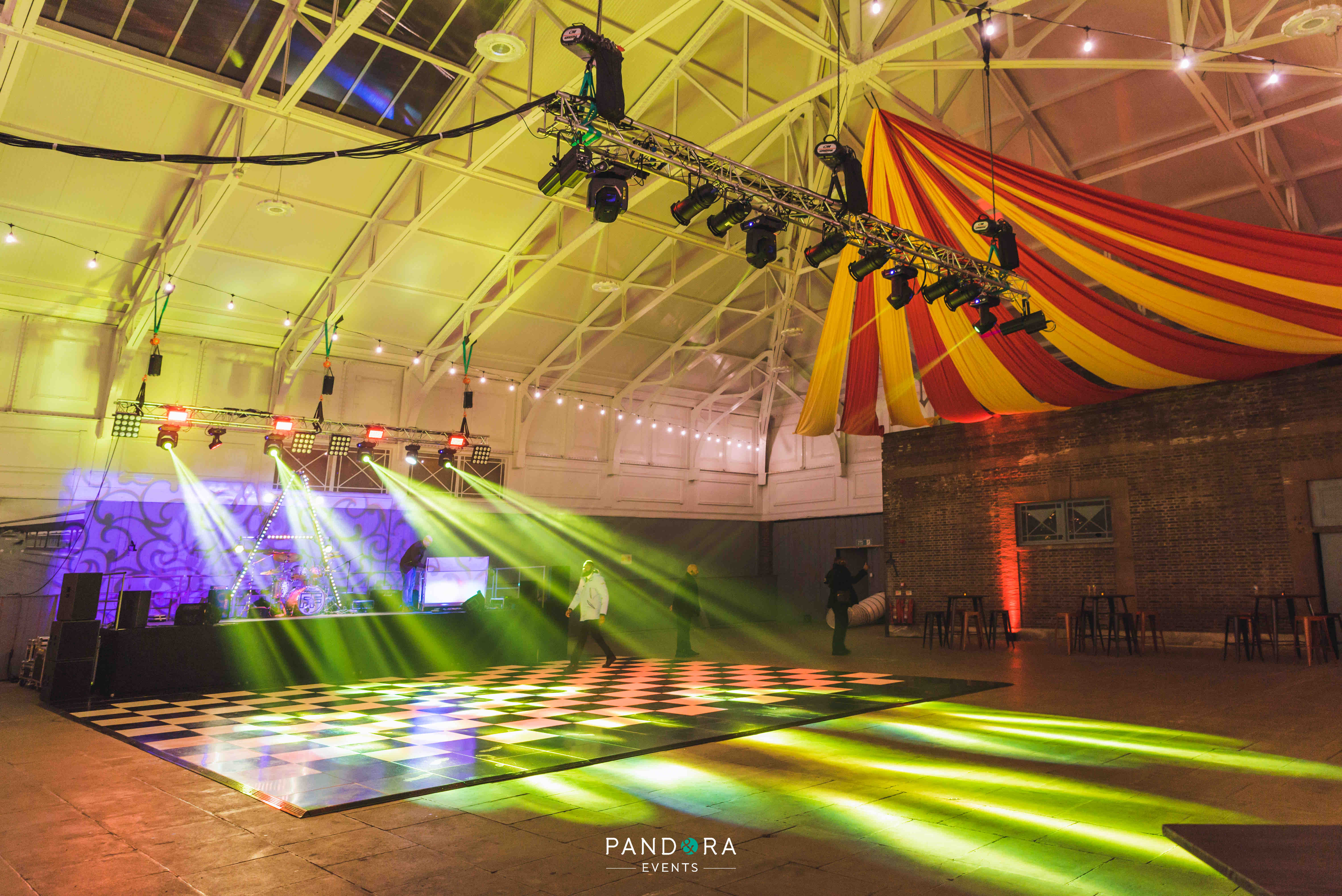 uk lighting hire , stage lighting hire , event lighting hire , concert lighting hire ,