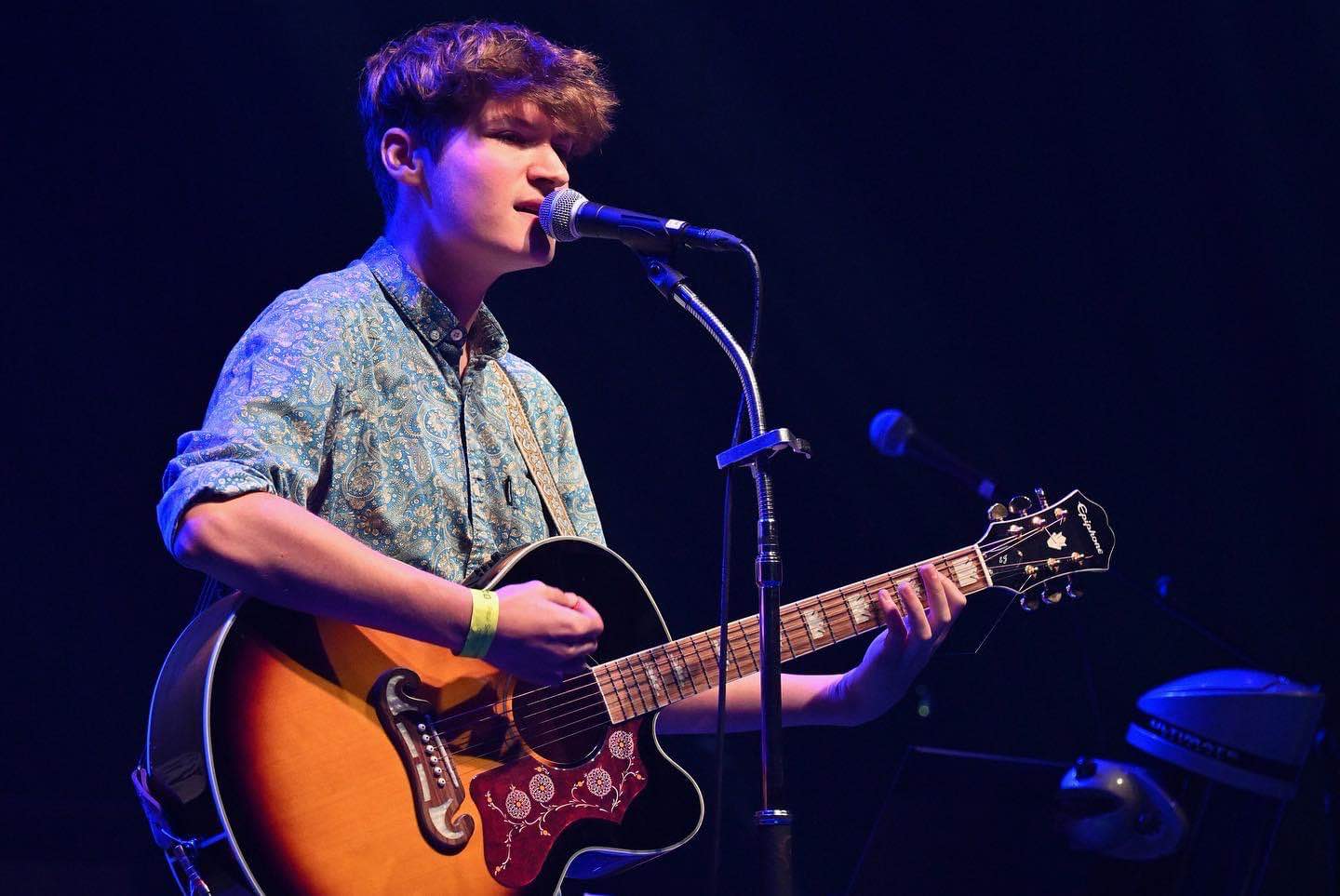 mersey beatles , the beatles , the upbeat beatles , hoddesdon , tribute band , production for touring bands , production for tribute band , liverpool arena , liverpool , M&S arena ,