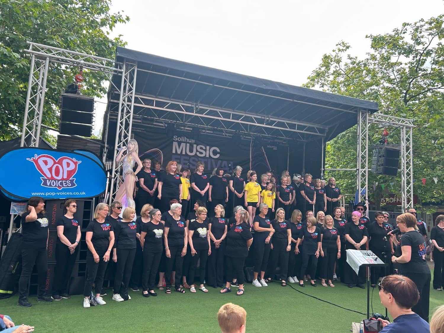 solihull music, solihull free festival , solihull summerfest , free tickets , hire , rent , stage men , cannock sound , free music solihull , whats on in solihull ,