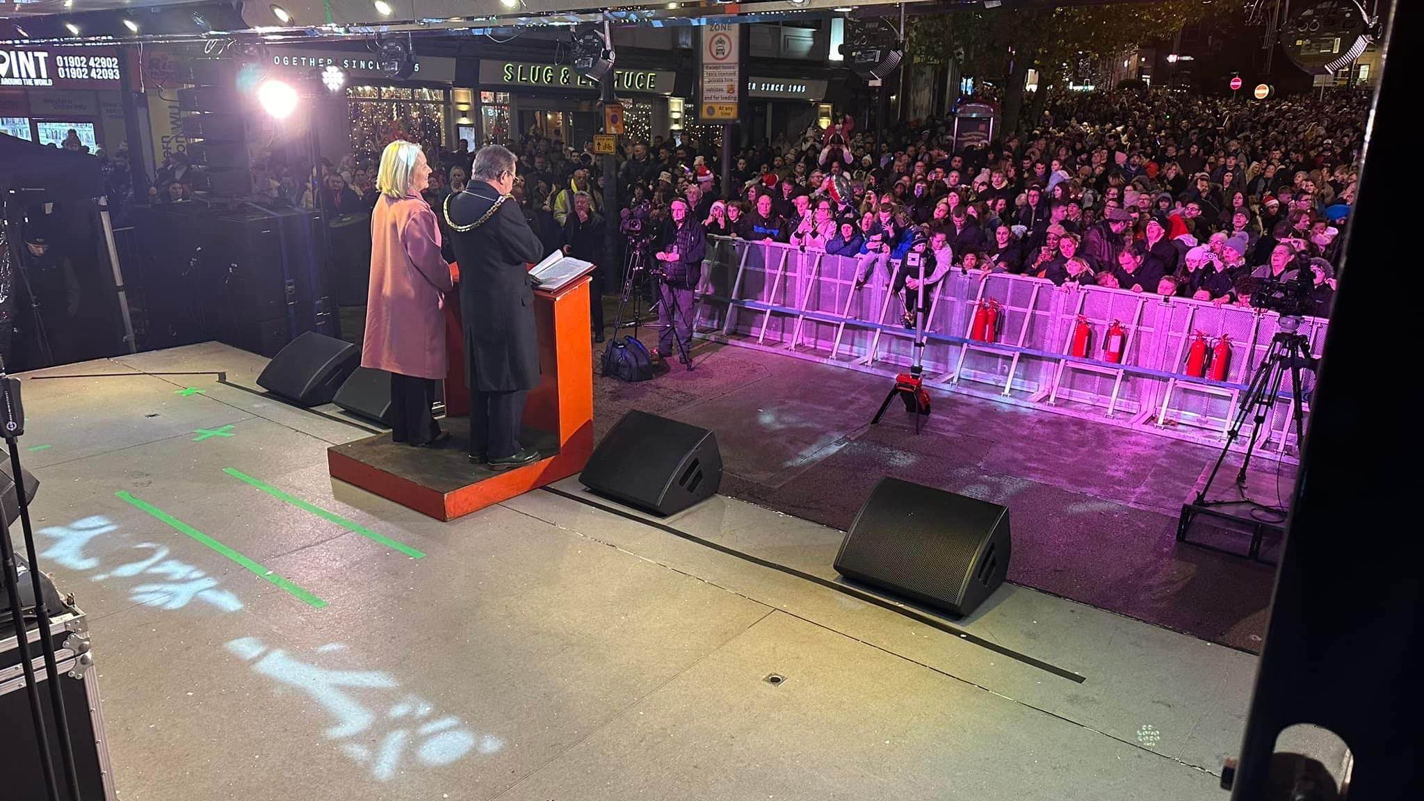 wolverhampton christmas , lights , christmas lights , stagemen , cannock sound , cannocksoundhire , cannock sound hire , norton audio , production ,