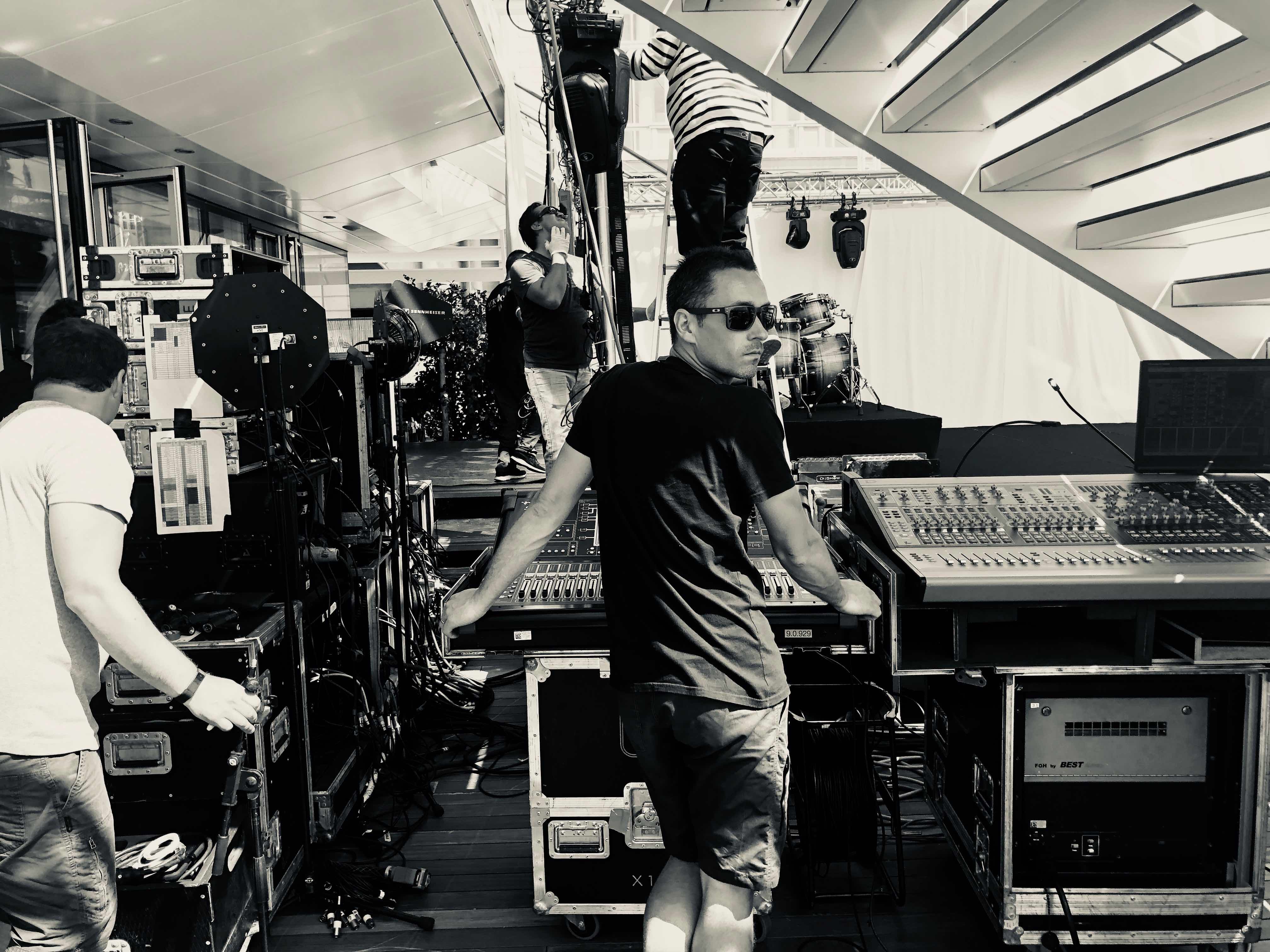 Jessie J private hire , hire jessie j , how much is jessie j worth , jessie j net worth ,