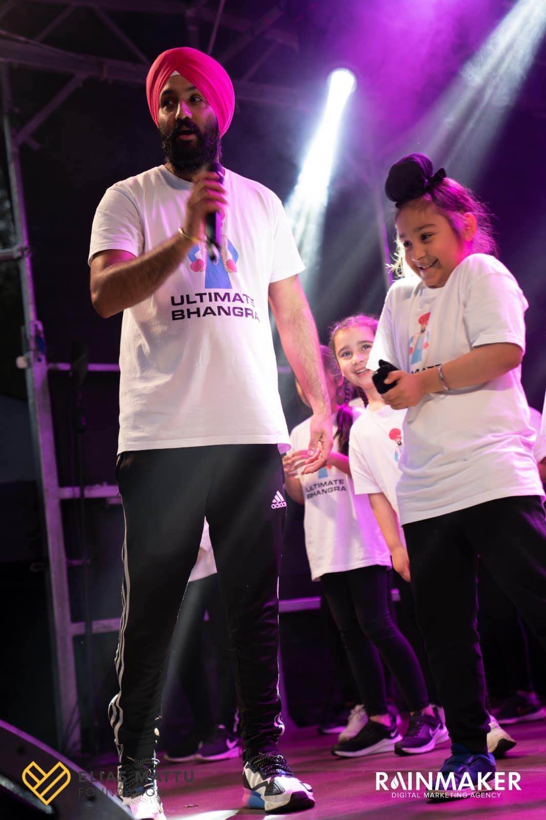 diwali , diwali wolverhampton , phoenix park , wolves , 2021 , cannocksound , stagemen , indian ,