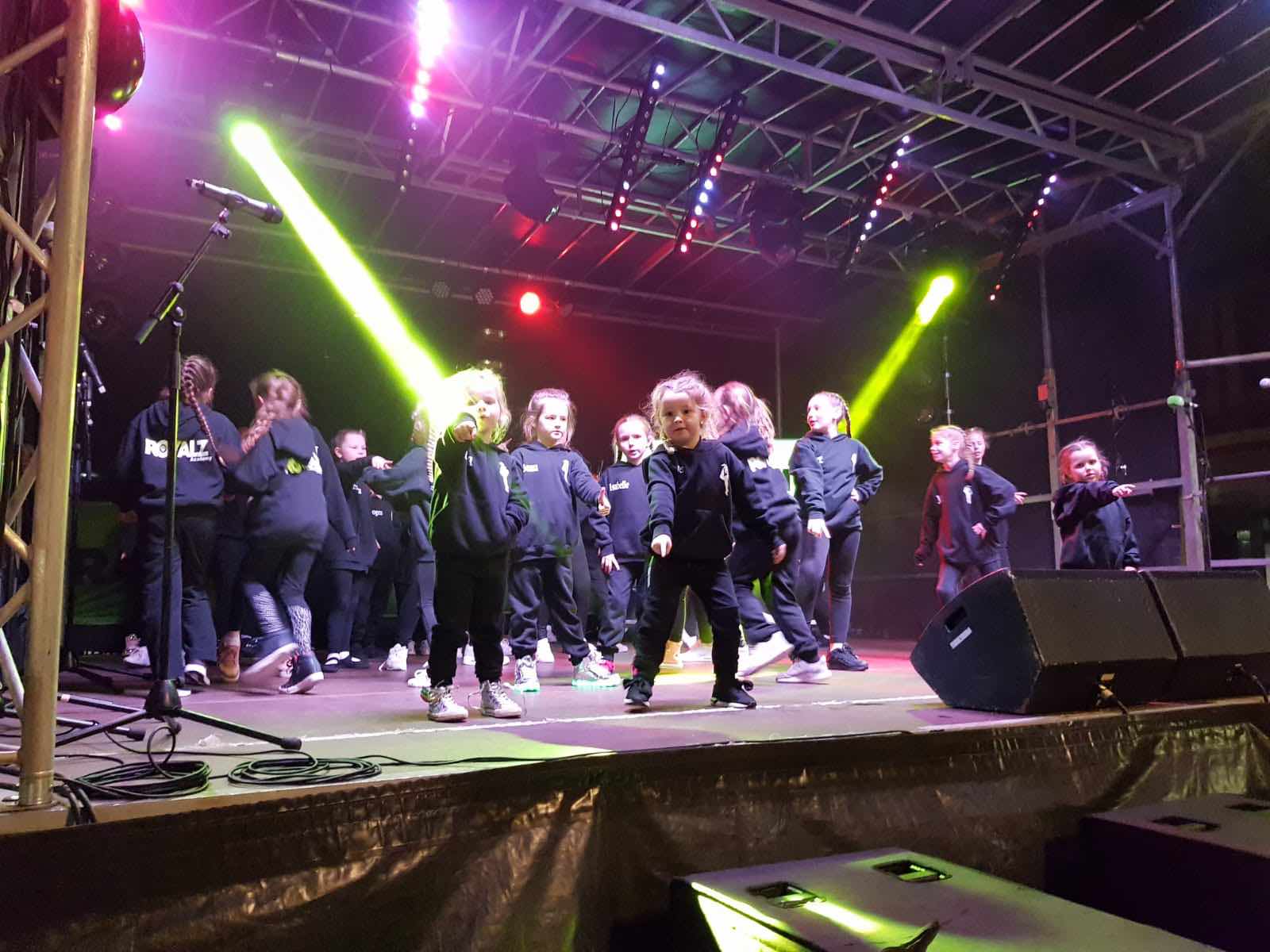 West Bromwich, Birmingham , Christmas , lights , switch on , 2018 , 2019 , gold , production , stage , hire , rent , rental , Cut Kelvins , Free radio , Katie Ashworth , CBBC , 