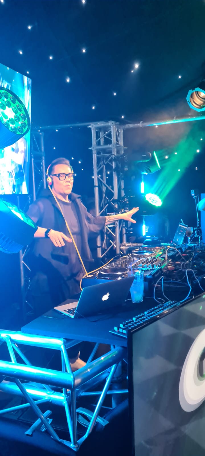 gok wan , gok , isloation nation , dj , production hire , cannock sound , stage men , pioneer cdj ,