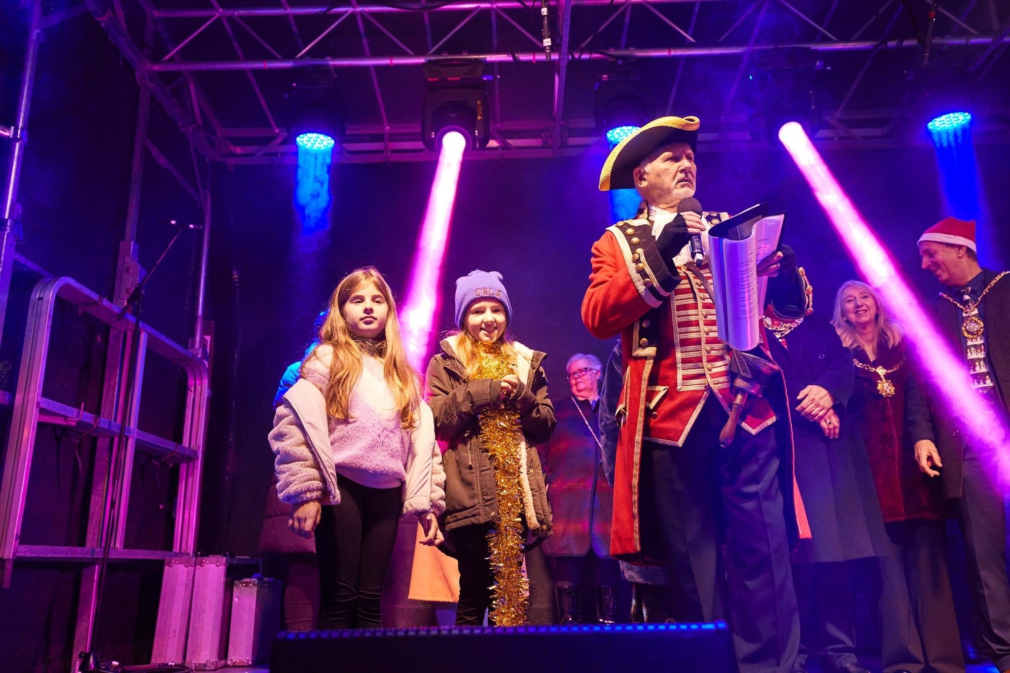 lichfield , lichfield christmas 2022 , lichfield lights , lichfield christmas lights , lichfield free concert , stage men , cannock sound hire ,