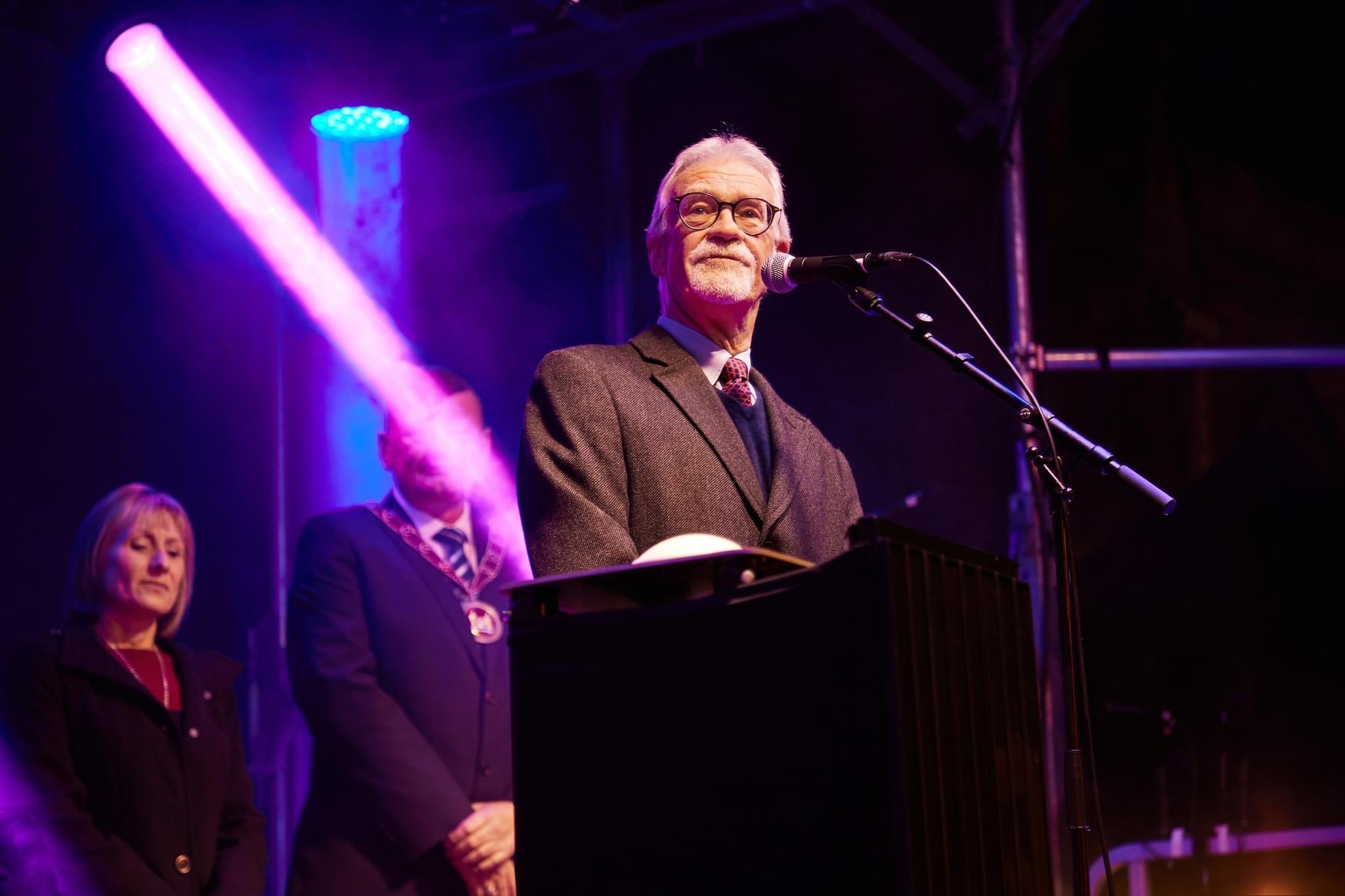 lichfield , lichfield christmas 2022 , lichfield lights , lichfield christmas lights , lichfield free concert , stage men , cannock sound hire ,