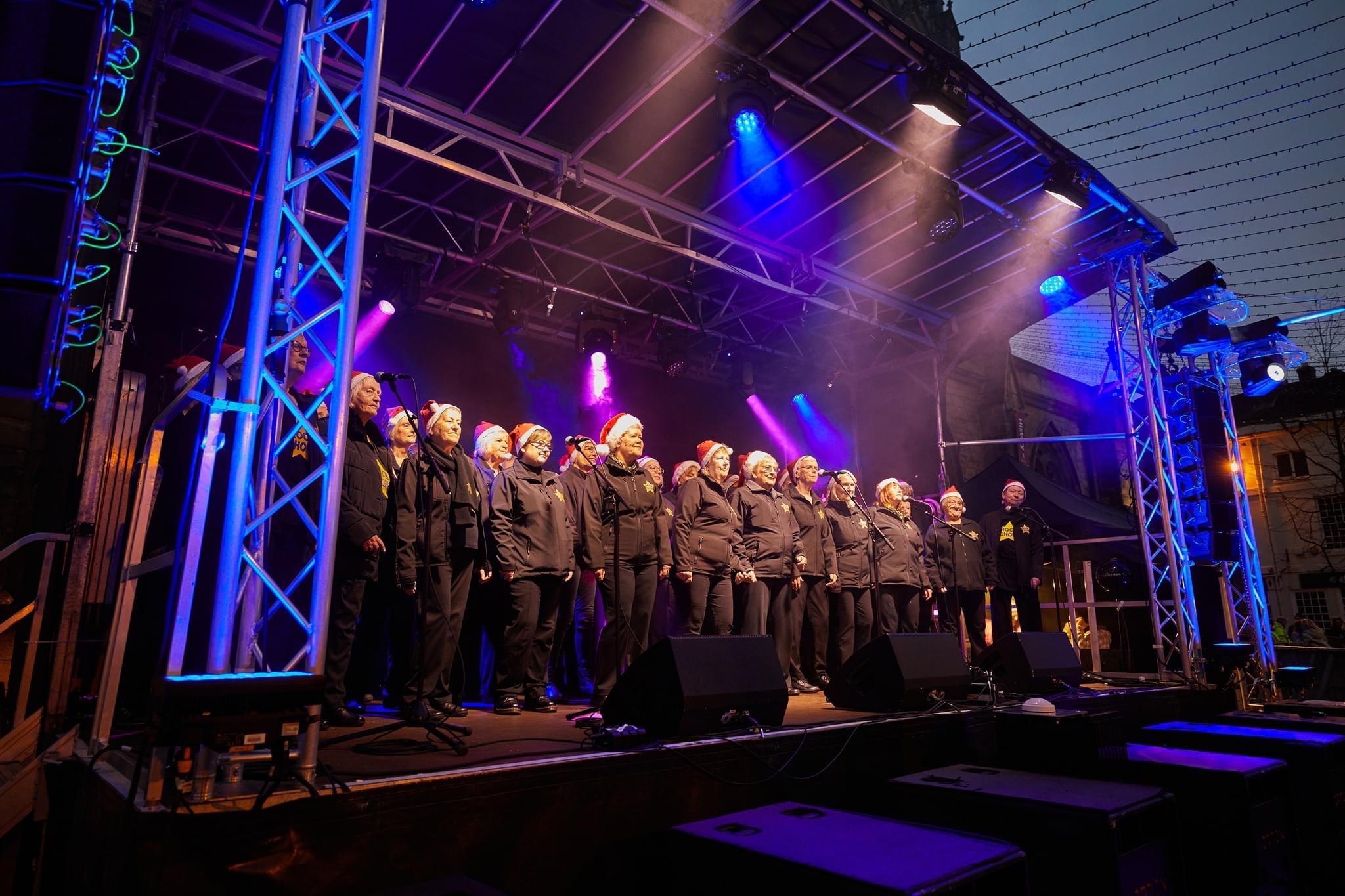 lichfield , lichfield christmas 2022 , lichfield lights , lichfield christmas lights , lichfield free concert , stage men , cannock sound hire ,