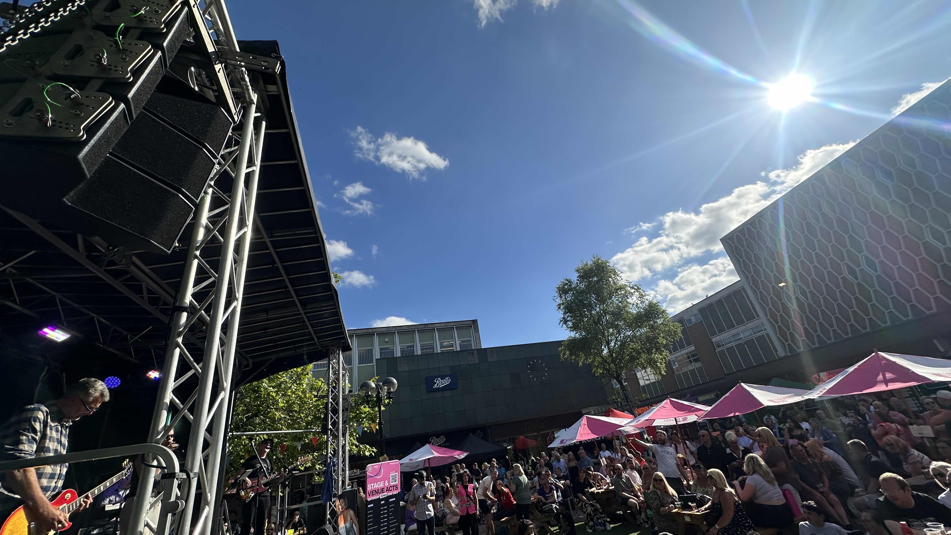 solihull music, solihull free festival , solihull summerfest , free tickets , hire , rent , stage men , cannock sound , free music solihull , whats on in solihull ,