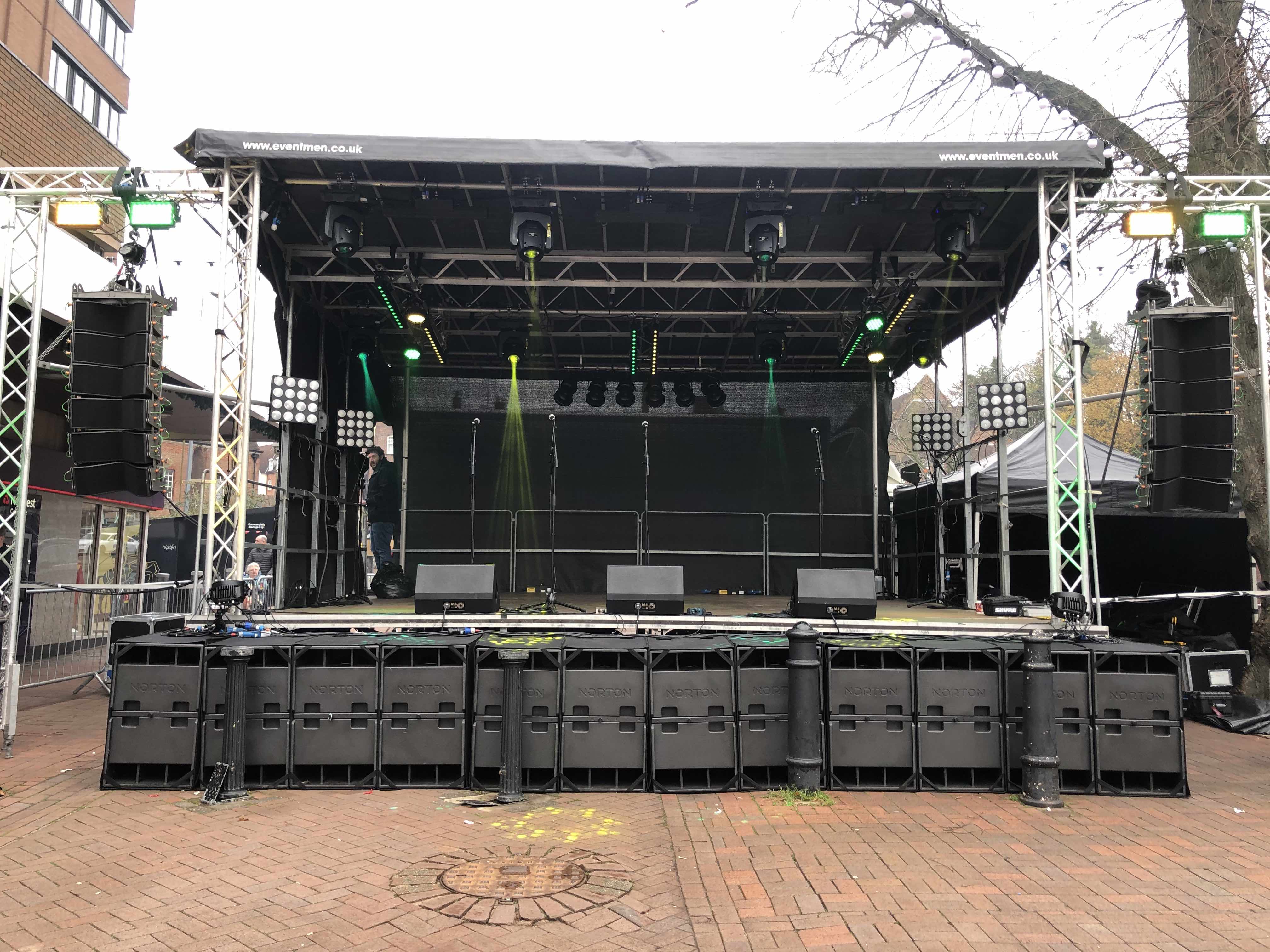 Free Radio , Christmas lights switch on , the best christmas lights switch on 2019 , local christmas lights switch on , sutton coldfield christmas lights switch on , production for christmas lights switch on , sutton coldfield BID christmas , sutton coldfield BID 2019 , sutton coldfield BID events ,