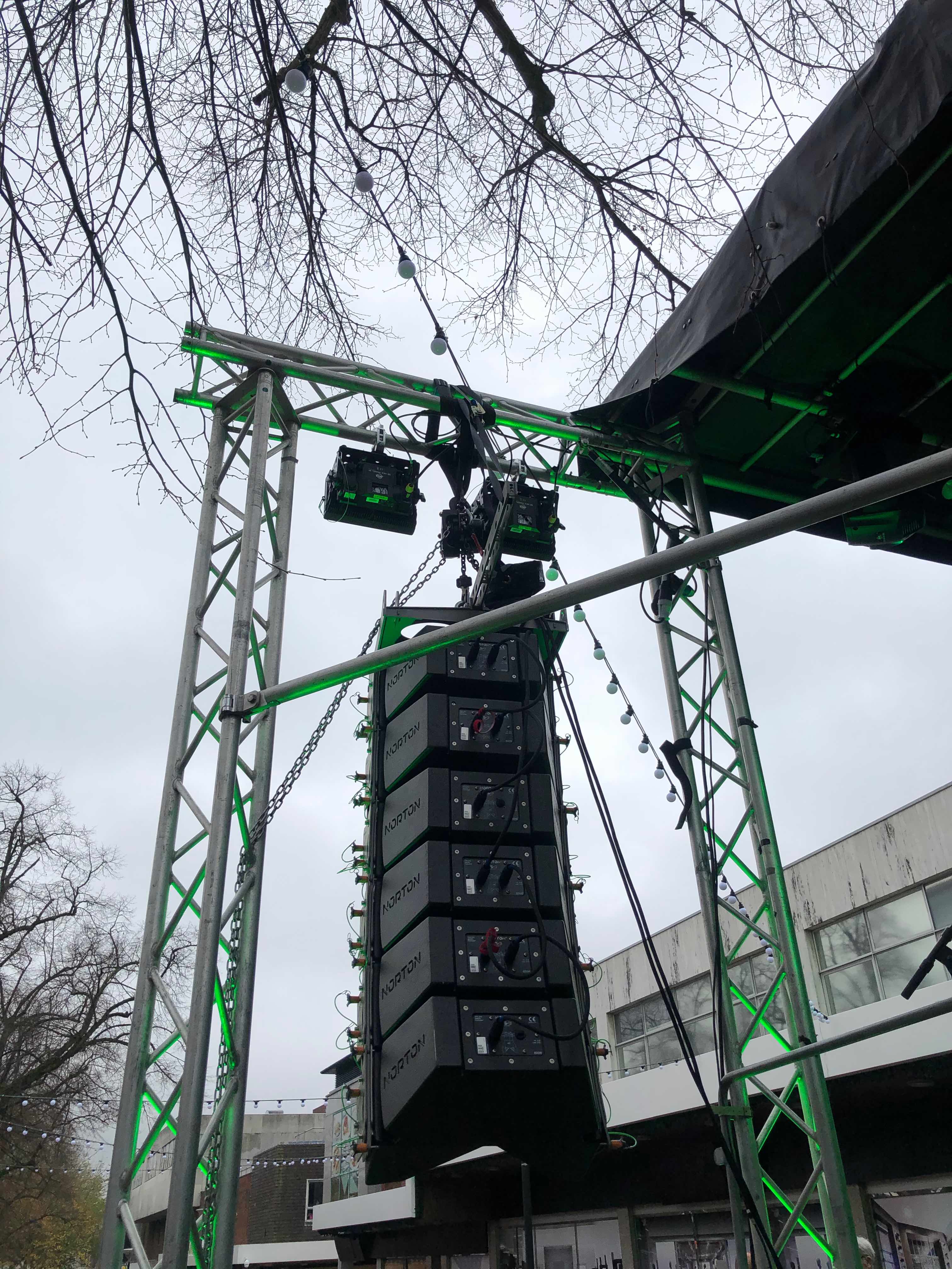 Free Radio , Christmas lights switch on , the best christmas lights switch on 2019 , local christmas lights switch on , sutton coldfield christmas lights switch on , production for christmas lights switch on , sutton coldfield BID christmas , sutton coldfield BID 2019 , sutton coldfield BID events ,