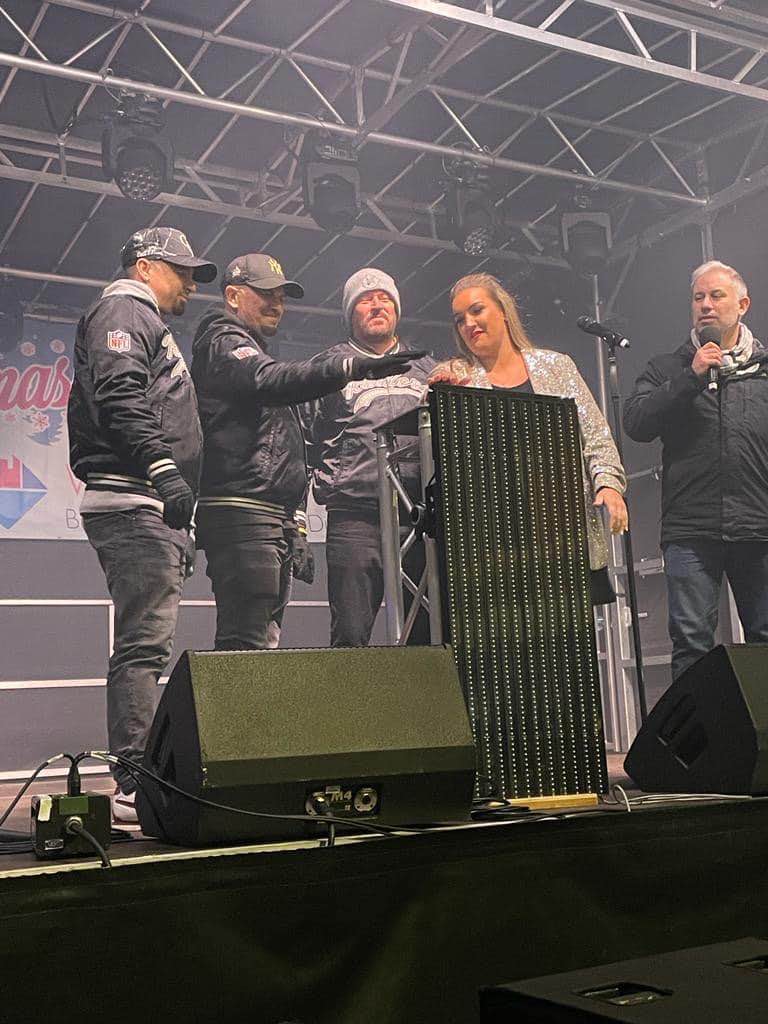 west bromwich west brom , christmas lights , christmas lights in west brom , east 17 , cannock sound hire , stage men , sound hire , stage hire ,