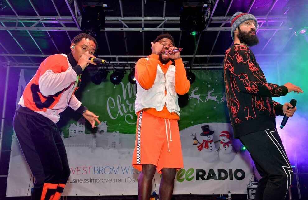 west bromwich christmas , west bromwich lights , west bromwich switch on , west bromwich 2019 , west bromwich news , west bromwich concert , christmas shopping in west bromwich , west bromwich opening hours , west bromwich review , cannocksound , stage men , 