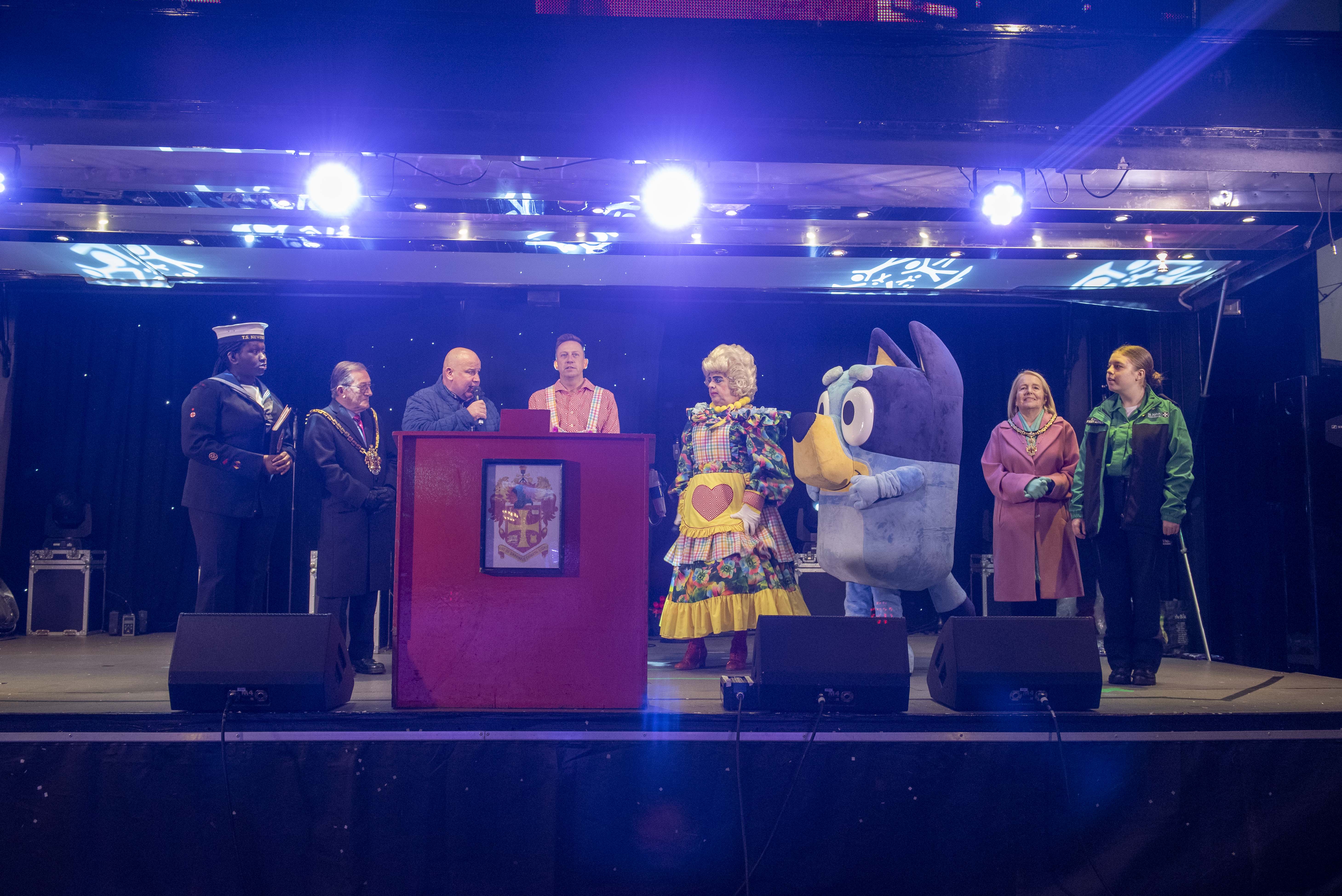 wolverhampton christmas , lights , christmas lights , stagemen , cannock sound , cannocksoundhire , cannock sound hire , norton audio , production ,